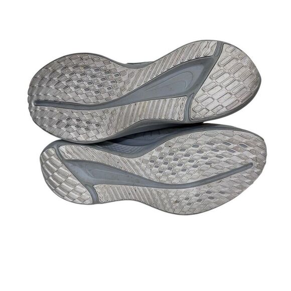 Nike Quest 5 Road Running Athletic Shoes Women's Sz 10 White Lightweight Tennis - Picture 11 of 14